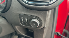 Vauxhall Crossland 1.2 Design 5dr Petrol Hatchback